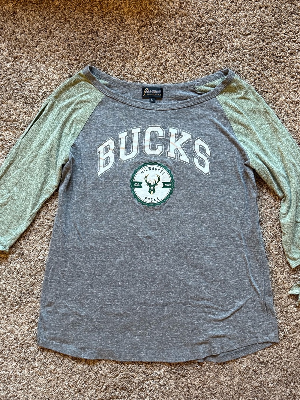 Milwaukee Bucks Gameday Couture 3/4 sleeve